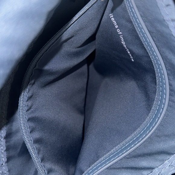 Lululemon Rise & Shine Backpack
Astro Blue - Picture 9 of 13